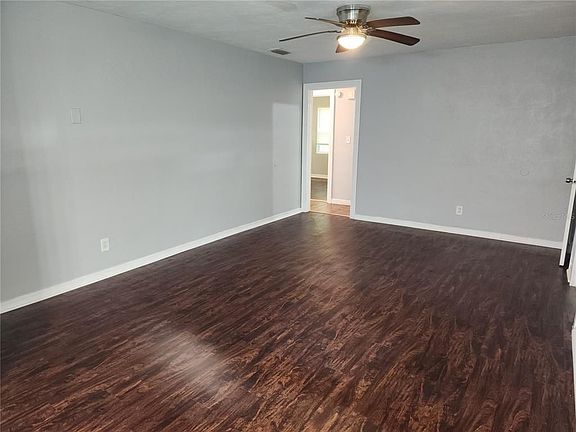 2nd image of 3467 Columbus Ave