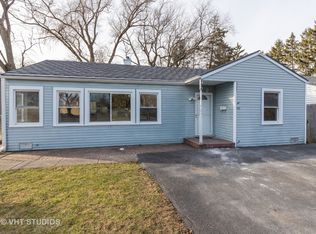146 Linden Ave, Mundelein, IL