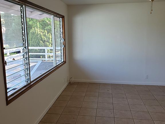 2nd image of 436 Lanikukia Pl #B