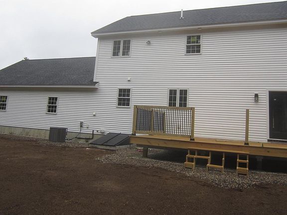 4th image of 13 Wellington Court