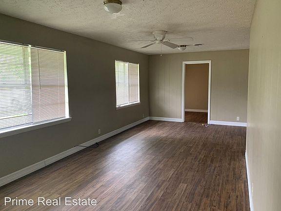 5th image of 2628 Avenue A