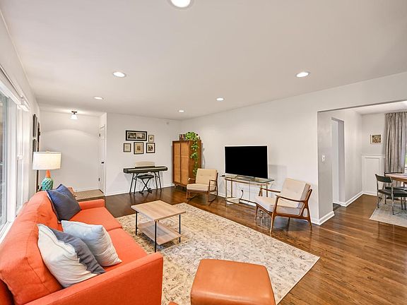 5th image of 3035 Pilgrim ROAD