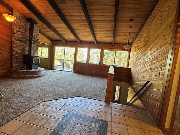 3rd image of 9651 Saint Helena Dr