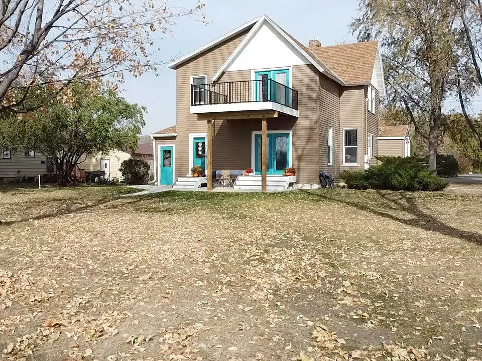 108 N Lakeshore Dr #2