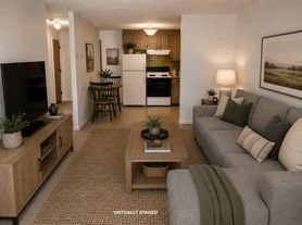 Lexington St Apartments