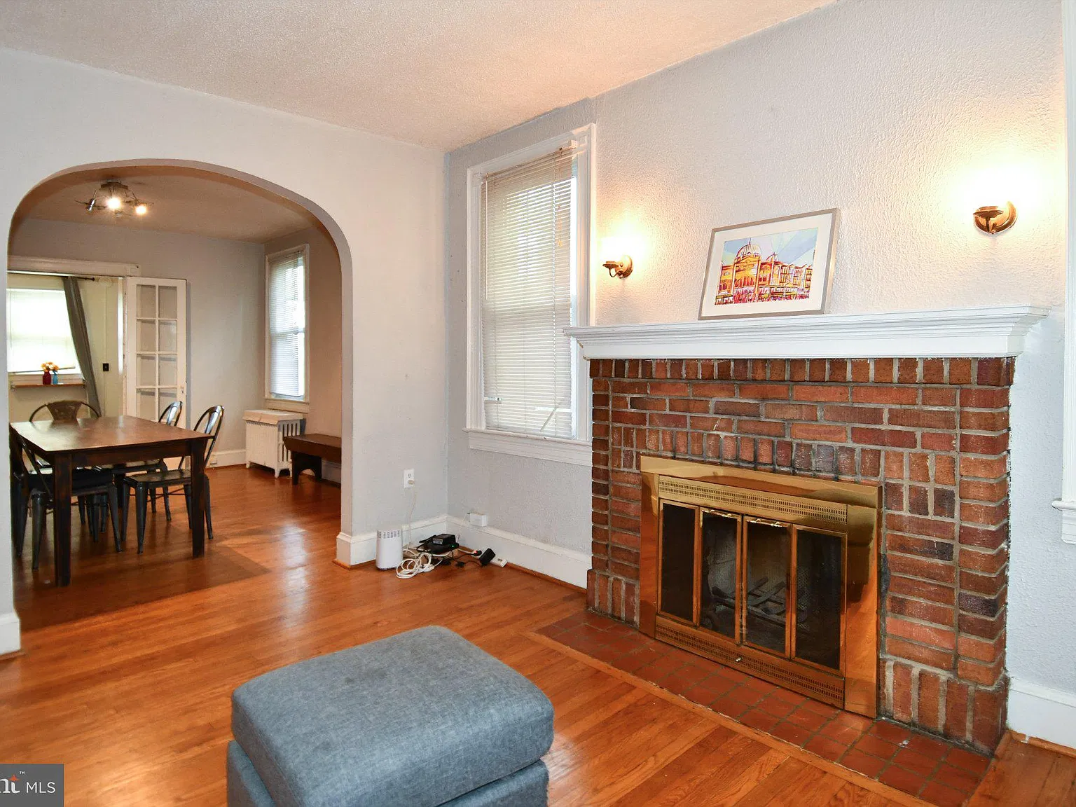 4 bed, 2.0 bath, 1549 sqft, $4,200 — Photo 4