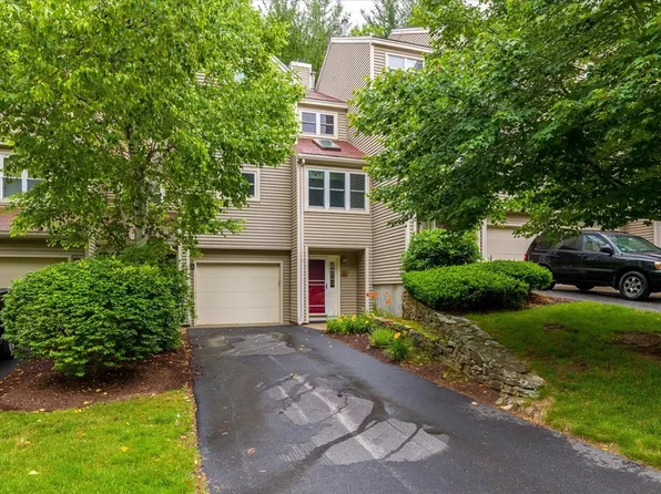 25 Thayer Pond Dr #5, Oxford, MA 01540