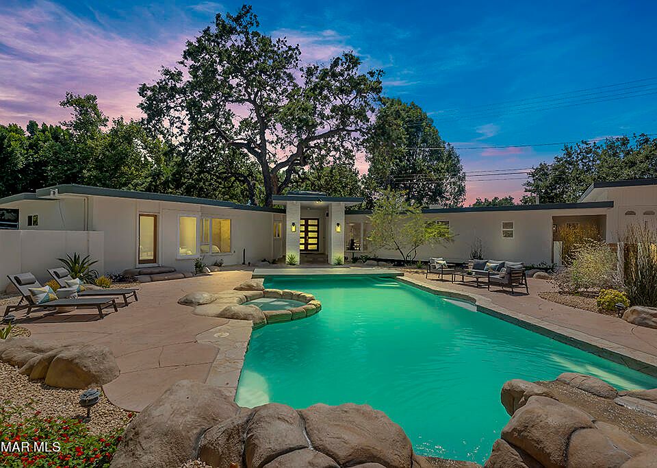 1st image of 429 Encino Vista Dr
