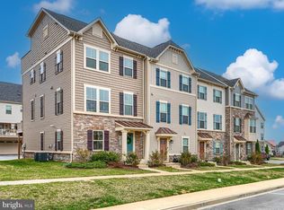 5944 Tomahawk St, New Market, MD 21774