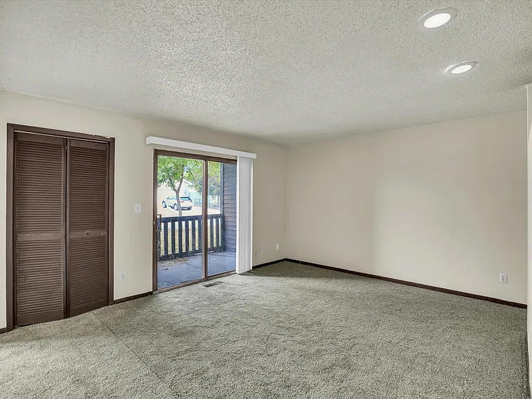 243 Keystone Dr #19 — Photo 28