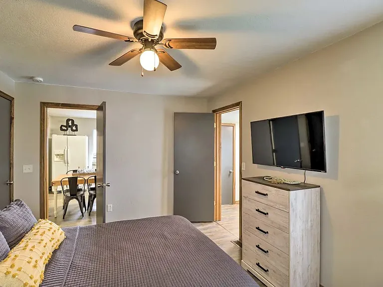 204 W Trish Knight St — Photo 12