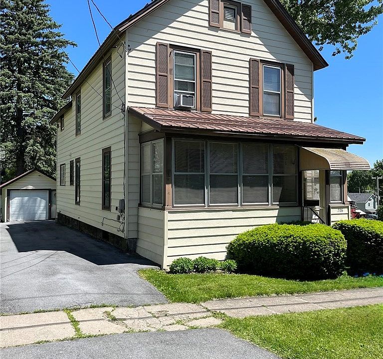 1st image of 706 Hancock St