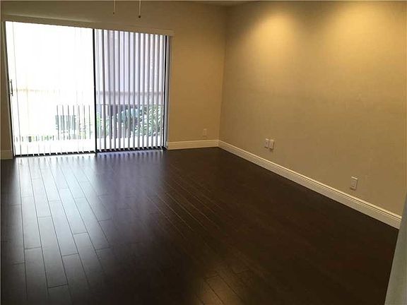 5th image of 8036 NW 28th Pl