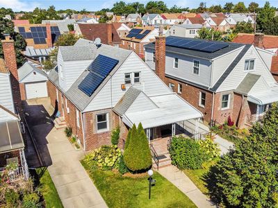 11914 223rd St, Cambria Heights, NY, 11411