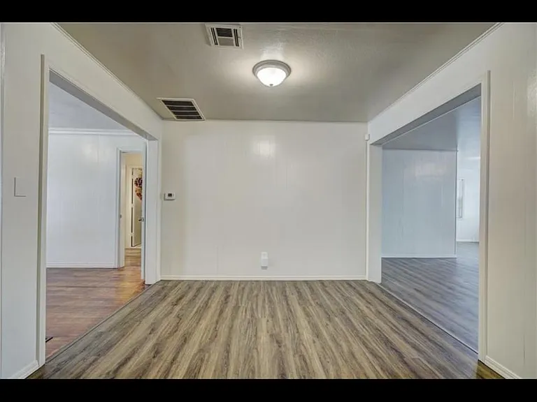 3008 NW 28th St #3008 — Photo 6