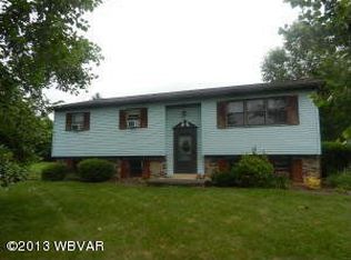 416 Halltown Rd, Montoursville, PA 17754