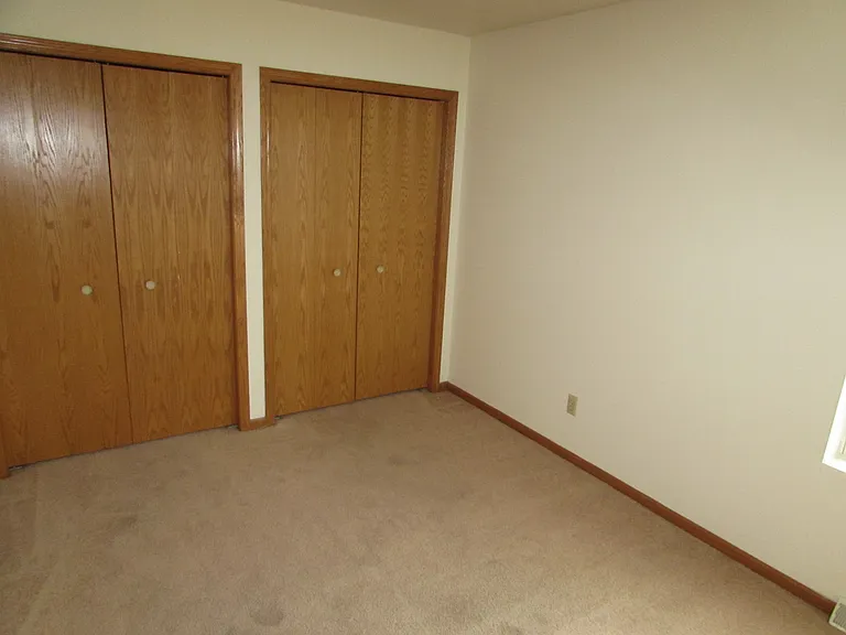 1329 Glacier Hill Dr — Photo 12