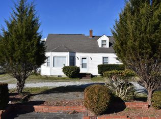 15637 Warwick Blvd APT 3, Newport News, VA 23608
