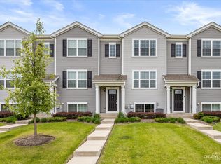 2447 Upland Rd, Hampshire, IL 60140