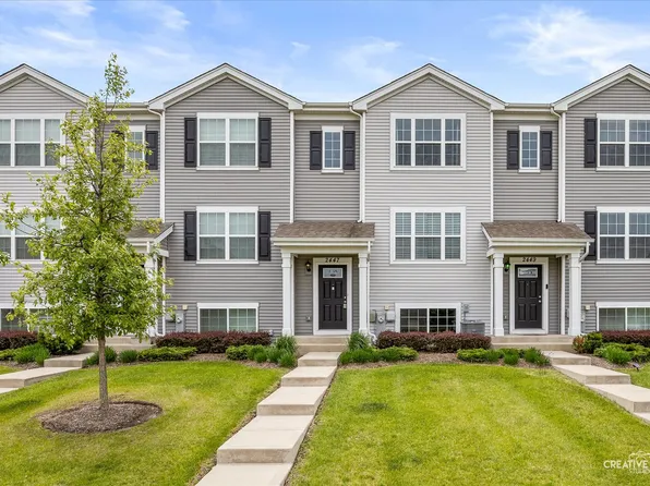 2447 Upland Rd, Hampshire, IL 60140