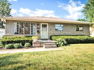 1350 Carbone Dr, Columbus, OH 43224