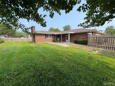 1319 W Main St, Bowling Green, MO, 63334