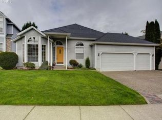 12921 SW Falcon Rise Dr, Tigard, OR 97223