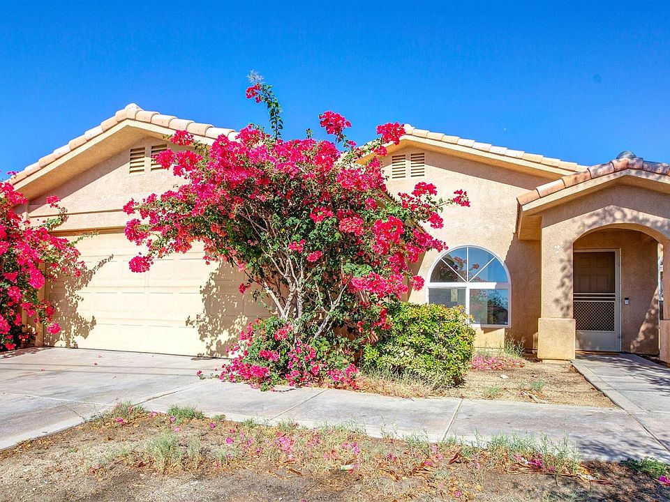 1st image of 66324 Cactus Dr