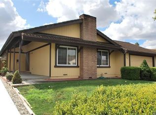 854 Saint Francis Dr, Petaluma, CA