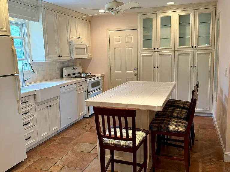 67 Dogwood Dr — Photo 8