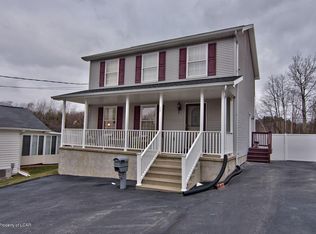 17 Law St, Pittston, PA 18640