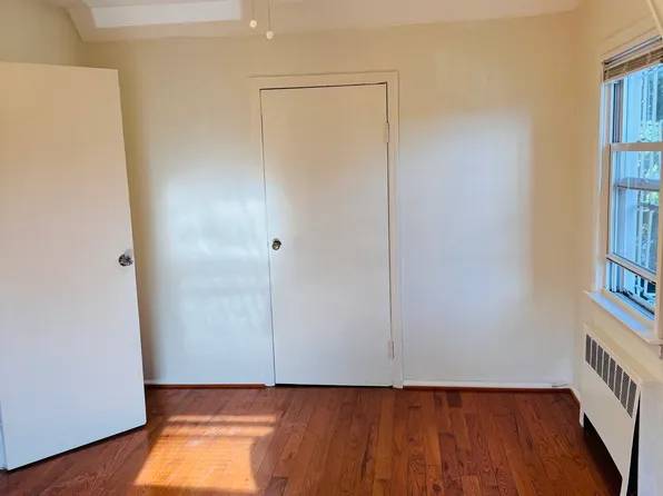 (undisclosed Address), Queens Village, NY 11429