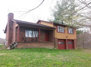 676 River View Dr, Liberty, KY 42539