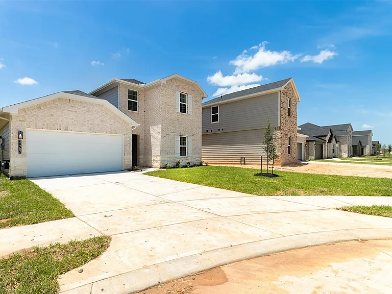 31707 Theodore Bend Dr — Photo 47