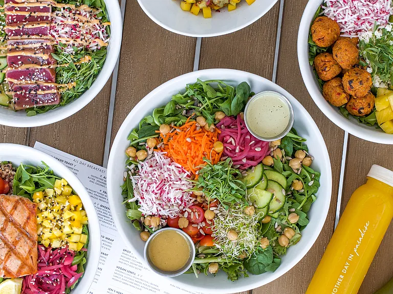 Pura Vida has a wide variety of salads and bowls.