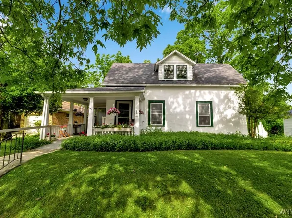 158 Mill St, Williamsville, NY 14221