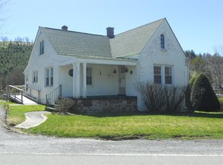 592 Jeffersonville St, Tazewell, VA 24651