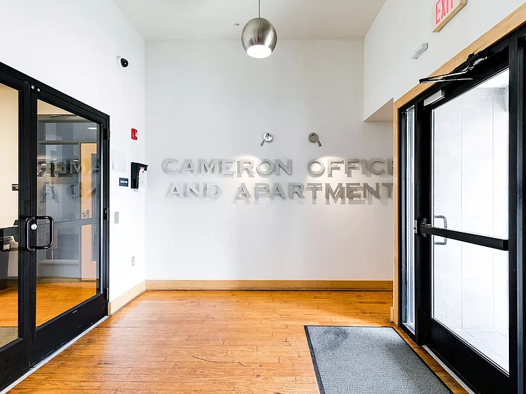 The Cameron Lofts — Photo 15