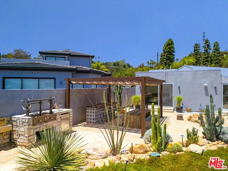 11001 Wrightwood Pl — Photo 46