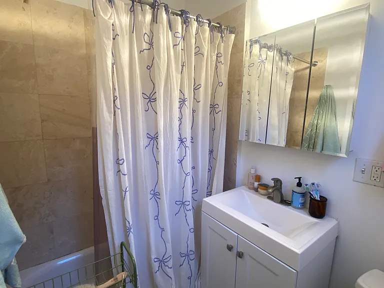 38 Hemenway St #3 — Photo 14