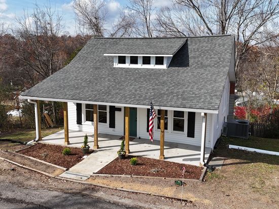 440 Center Ave, Dickson, TN 37055