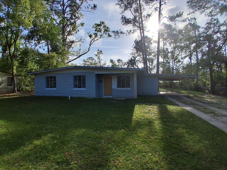 1st image of 2311 Diana Dr