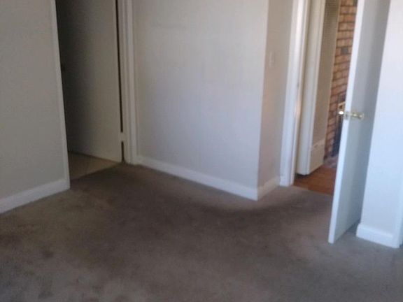4th image of 1439 Kentfield Ave #14