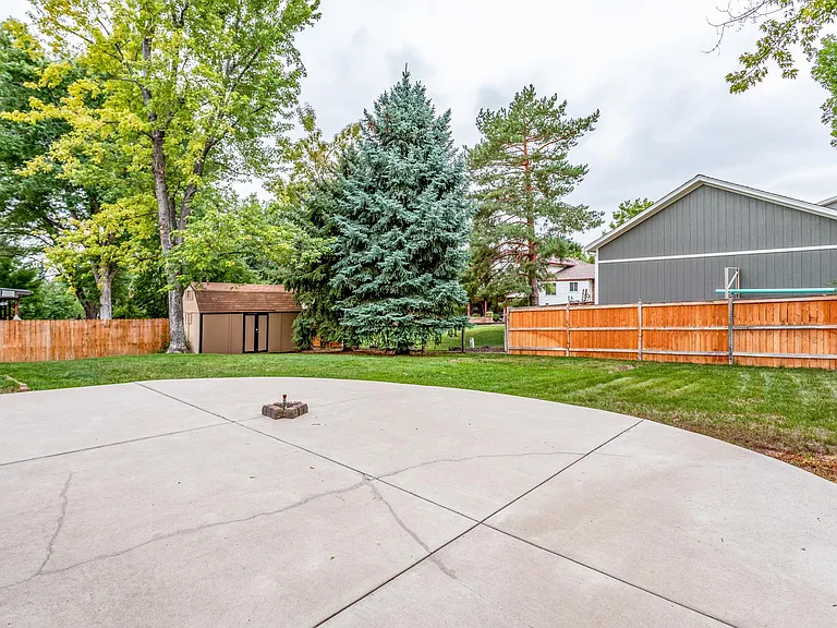 S Harlan Way — Photo 20