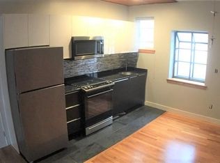 210 Hemenway St APT 1C, Boston, MA 02115