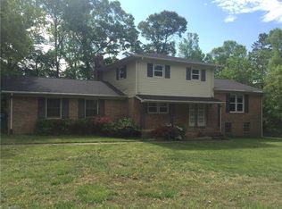 4927 Edinborough Rd, Greensboro, NC 27406
