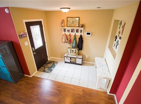 5th image of 7468 Candler Dr