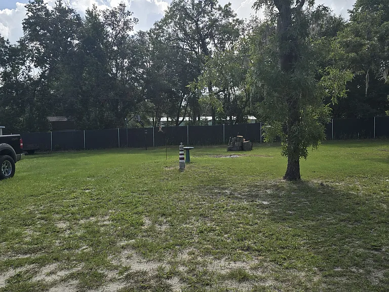 5045 S Barker Point — Photo 1