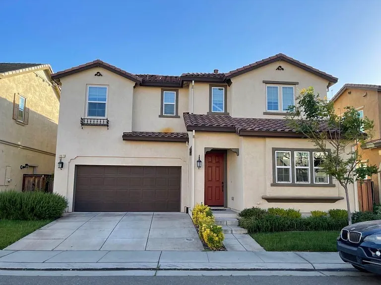 967 Willow Bridge Dr — Photo 1