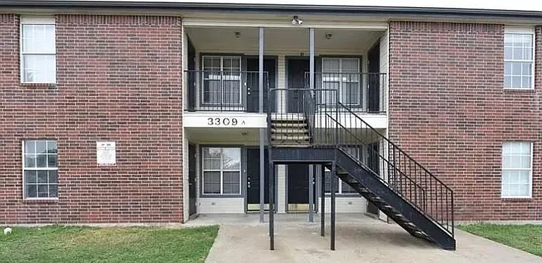 3309 Toledo Dr #D — Photo 1